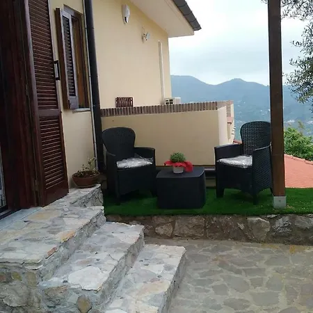 Konukevi D'amare Itri